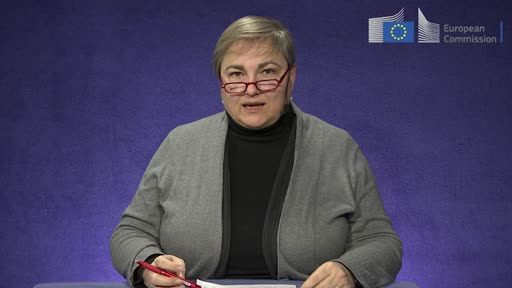 Bacanje hrane 